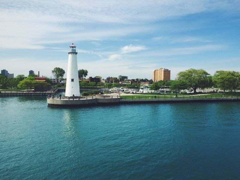 ocean-bay-lighthouse-lake