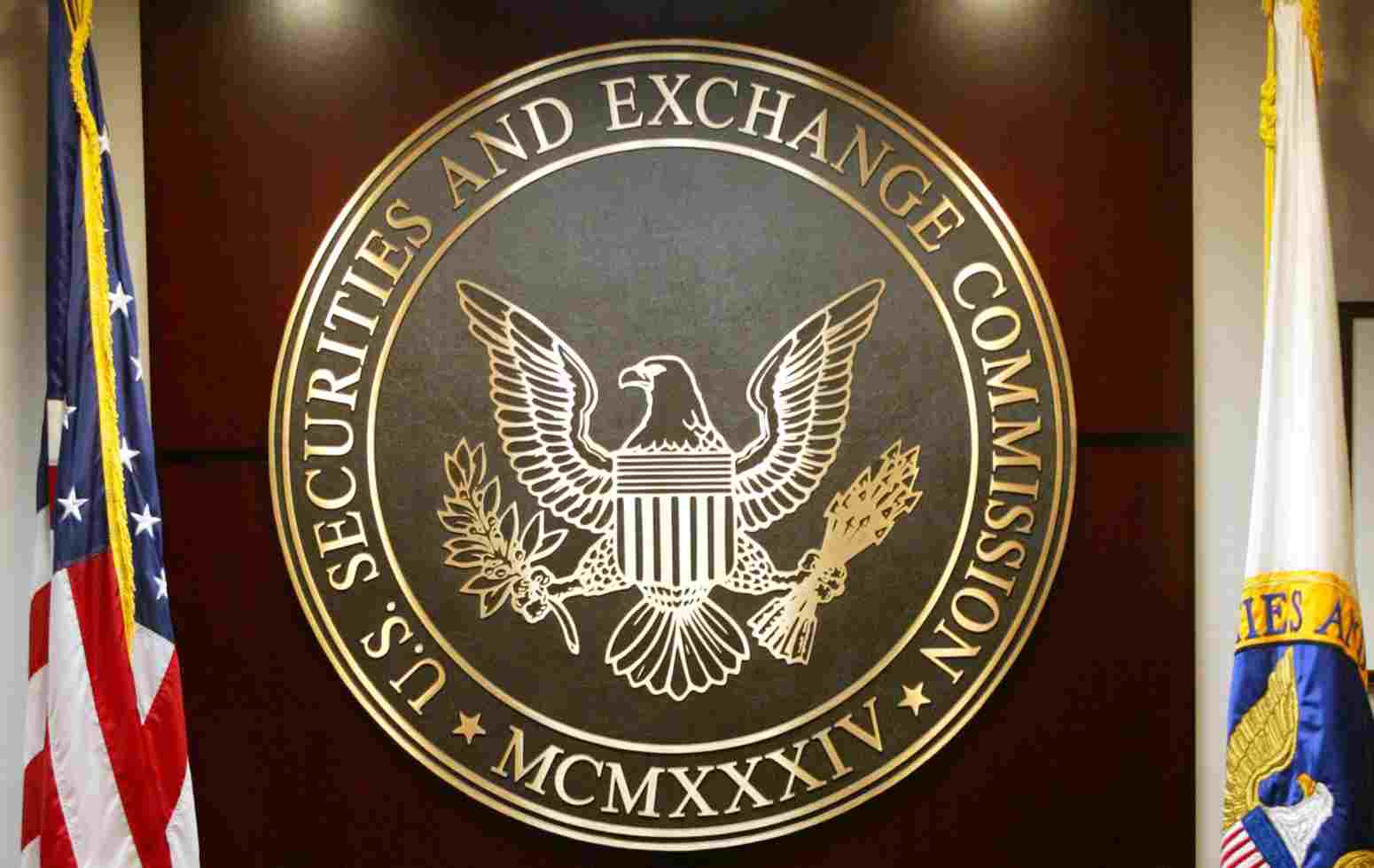 3家社交平台发币均受阻：美国监管为何如此严格？