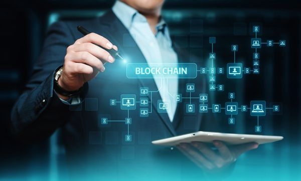 分析：中小企业适合采用区块链技术吗？