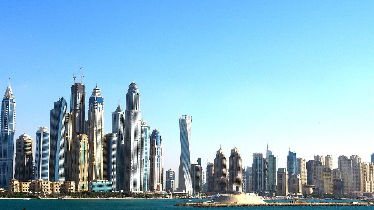 skyline-2018079_1280