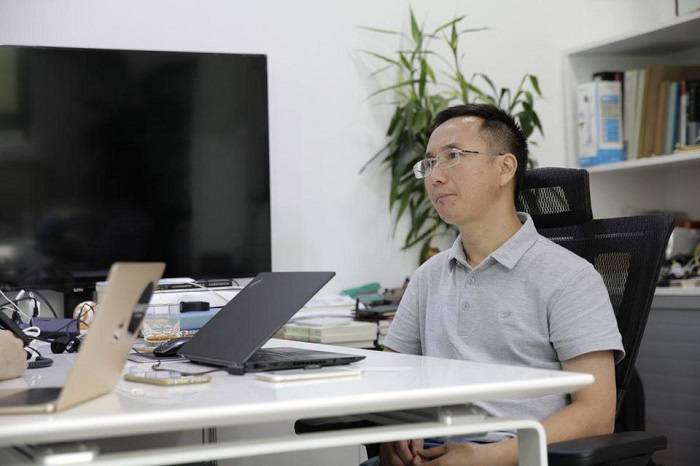 击穿1.6万美元后,这五个人跻身比特币亿万富豪榜